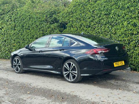 Vauxhall Insignia 2.0 Turbo D Black #6
