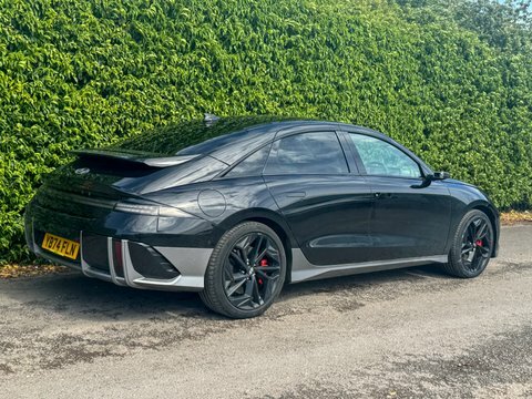 Hyundai Ioniq 6 77.4Kwh Ultimate Saloon YB74FLN Black #3