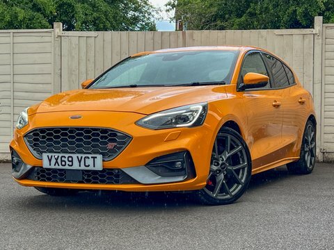 Ford Focus 2.3T Ecoboost St YX69YCT Orange #2