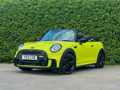Mini Convertible 1.5 Cooper Sport YD21COR Yellow #2