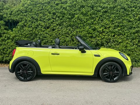Mini Convertible 1.5 Cooper Sport YD21COR Yellow #5