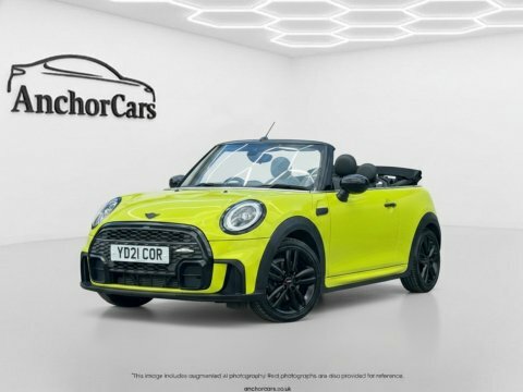 Mini Convertible 1.5 Cooper Sport Yellow