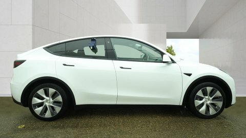 Tesla Model Y Suv 5dr Electric LF73PKM White #2