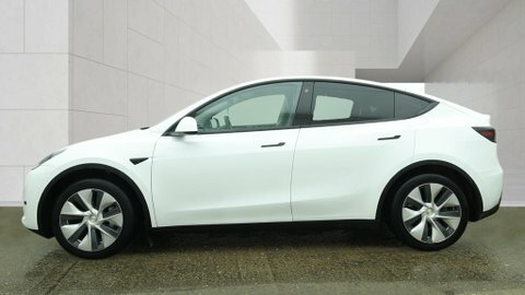 Tesla Model Y Suv 5dr Electric White