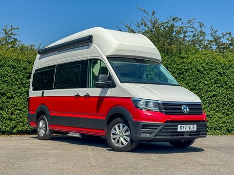 Volkswagen Grand California 600 Camper Red #2