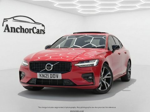 Volvo S60 2.0 B5 Mhev Red