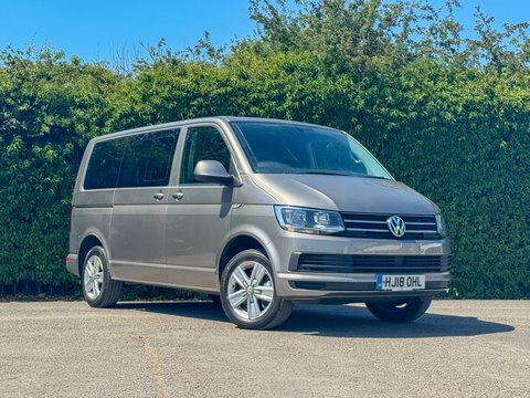 Volkswagen Transporter Shuttle 2.0 Tsi Bluemotion Beige #2