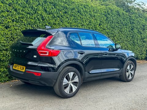 Volvo XC40 1.5H T4 Recharge KM72AUW Black #4