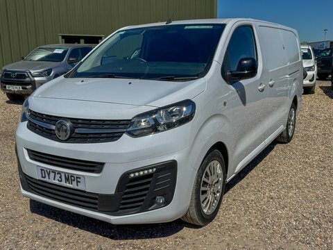 Vauxhall Vivaro Lwb L2h1 Low DY73MPF White #2