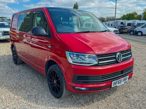 Volkswagen Transporter Crew Cab HF69VWH Red #5