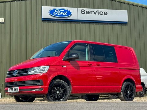 Volkswagen Transporter Crew Cab HF69VWH Red #2