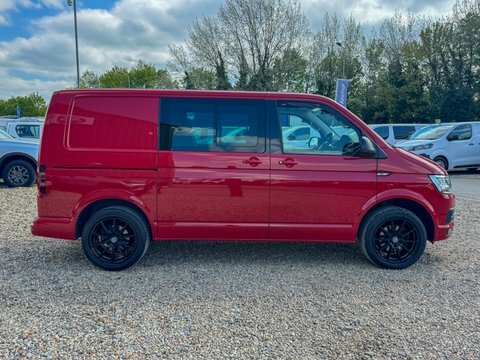 Volkswagen Transporter Crew Cab HF69VWH Red #6