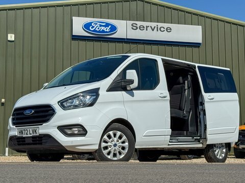 Ford Transit Custom Crew Cab HN72LVK White