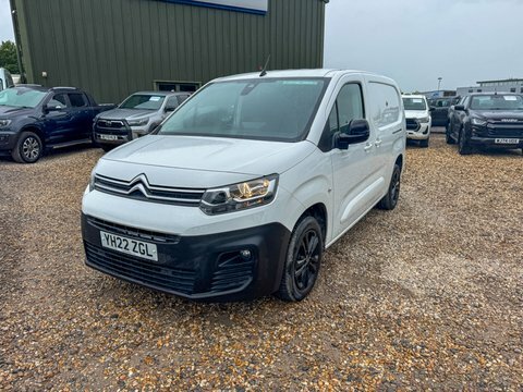 Citroen Berlingo Lwb L2h1 Low YH22ZGL White #2
