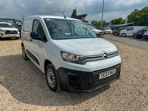 Citroen Berlingo Swb L1h1 Low YE23MUC White #4