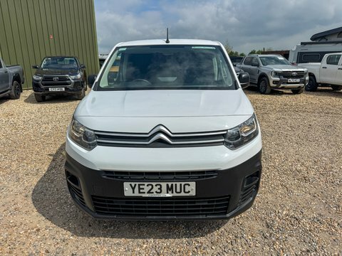 Citroen Berlingo Swb L1h1 Low YE23MUC White #3