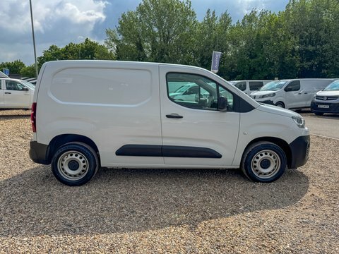 Citroen Berlingo Swb L1h1 Low YE23MUC White #5