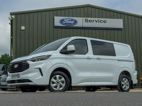 Ford Transit Custom Crew Cab Swb RX25AXG White #2