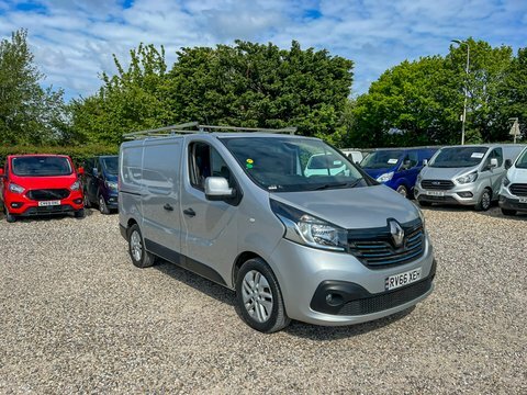 Renault Trafic Swb L1h1 Low RV66XEH Silver #4