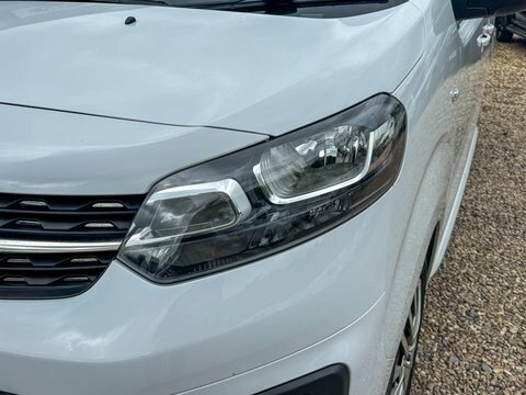 Vauxhall Vivaro Lwb L2h1 Low DN24KBV White #3