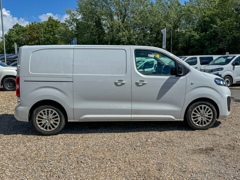 Vauxhall Vivaro Swb L1h1 Low DS23OEB White #5