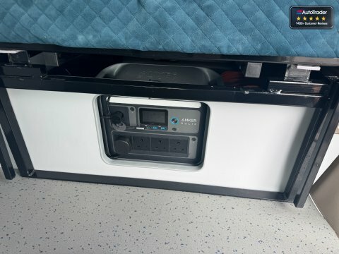 Toyota Alphard Camper Conversion Hob Bed Sink Table Outstand Silver #13