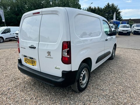 Peugeot Partner Swb L1h1 Low AF23XBY White #6