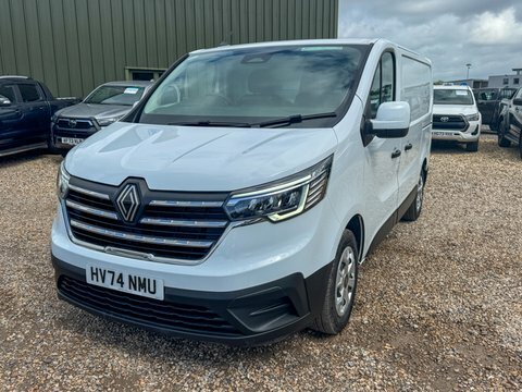 Renault Trafic Swb L1h1 Low HV74NMU White #2