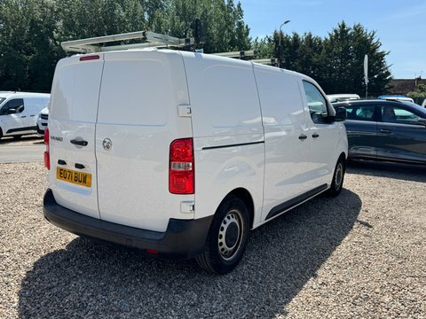 Vauxhall Vivaro Swb L1h1 Low EO71BUW White #6