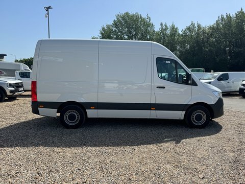 Mercedes-Benz Sprinter Mwb L2h2 KR75ZPY White #5