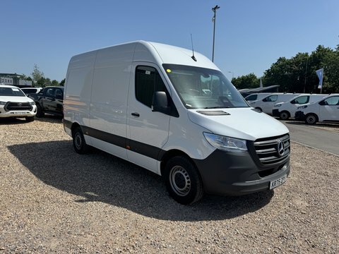 Mercedes-Benz Sprinter Mwb L2h2 KR75ZPY White #4