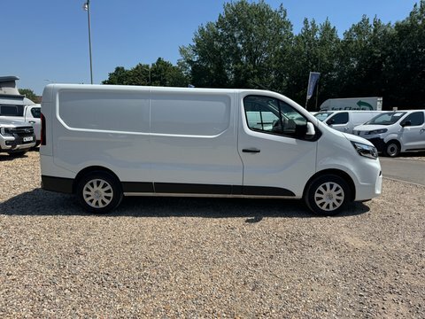 Nissan Primastar Lwb L2h1 Low White #4
