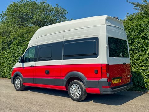 Volkswagen Grand California 600 Camper Red #6