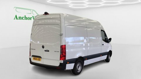 Mercedes-Benz Sprinter Mwb L2h2 KR25LDZ White #4