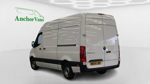 Mercedes-Benz Sprinter Mwb L2h2 KR25LDZ White #6