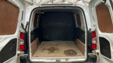 Peugeot Partner Swb L1h1 White #5