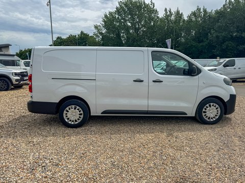 Toyota PROACE Lwb L2h1 Low White #5
