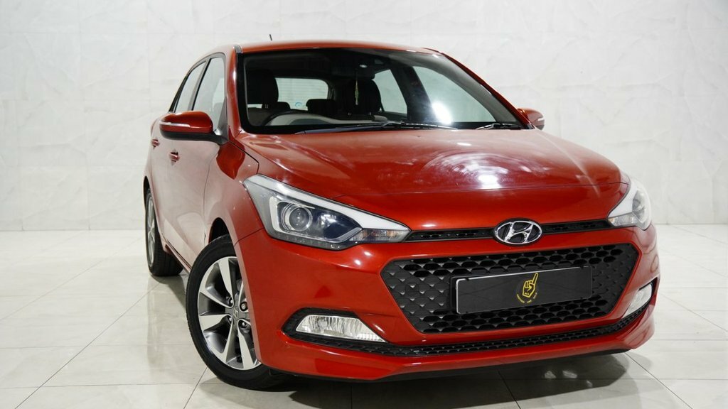Hyundai I20 Hatchback Red
