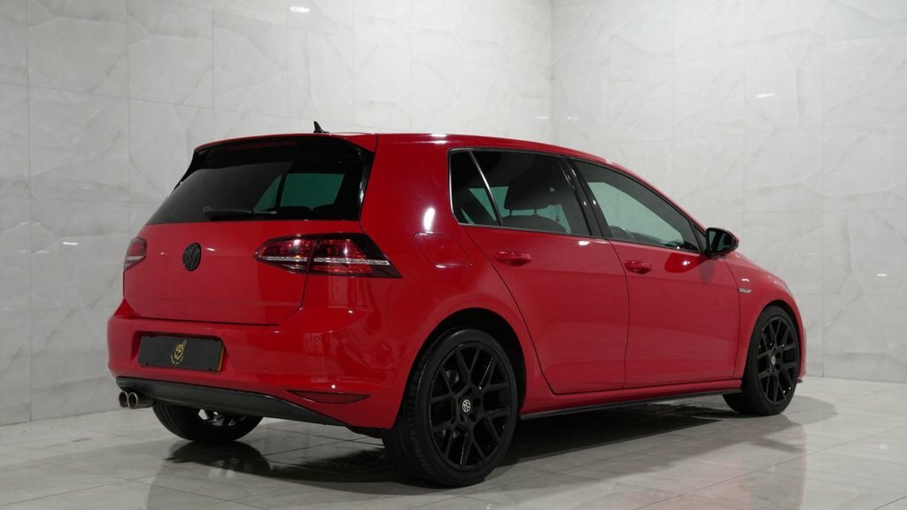 Volkswagen Golf Gtd Red #6