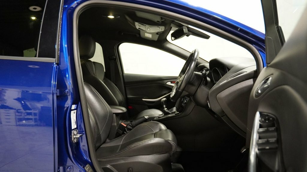 Ford Focus 2L St-3 SA67XUC Blue #2