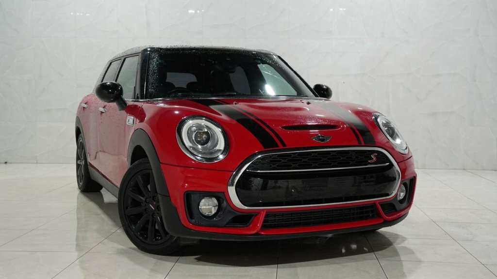 Mini Clubman 2L Cooper S Red