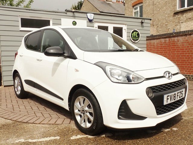 Hyundai I10 1.0 Go Se Hatchback FV18FZS White #6