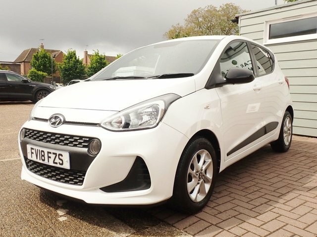 Hyundai I10 1.0 Go Se Hatchback FV18FZS White #3