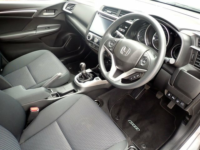 Honda Jazz 1.3 I-vtec Se Hatchback AY20ODT Silver #5