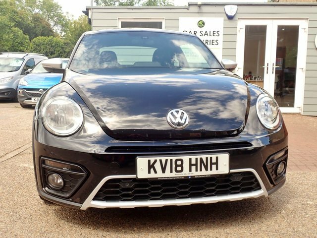 Volkswagen Beetle 1.2 Tsi Dune Hatchback KV18HNH Black #2