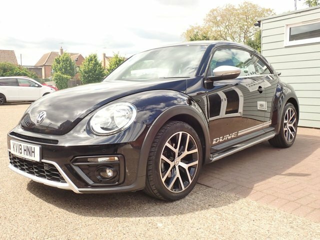 Volkswagen Beetle 1.2 Tsi Dune Hatchback KV18HNH Black #4