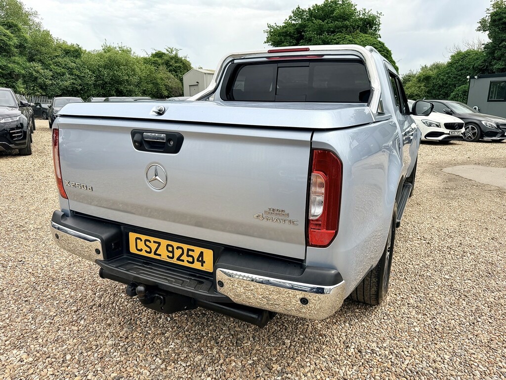 Mercedes-Benz X Class Pickup 2.3 Cdi Power Pickup Double Cab Silver #3