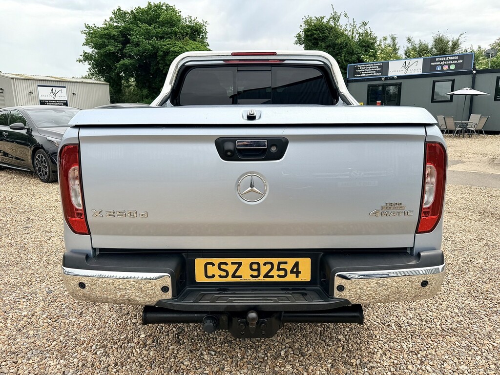 Mercedes-Benz X Class Pickup 2.3 Cdi Power Pickup Double Cab Silver #4