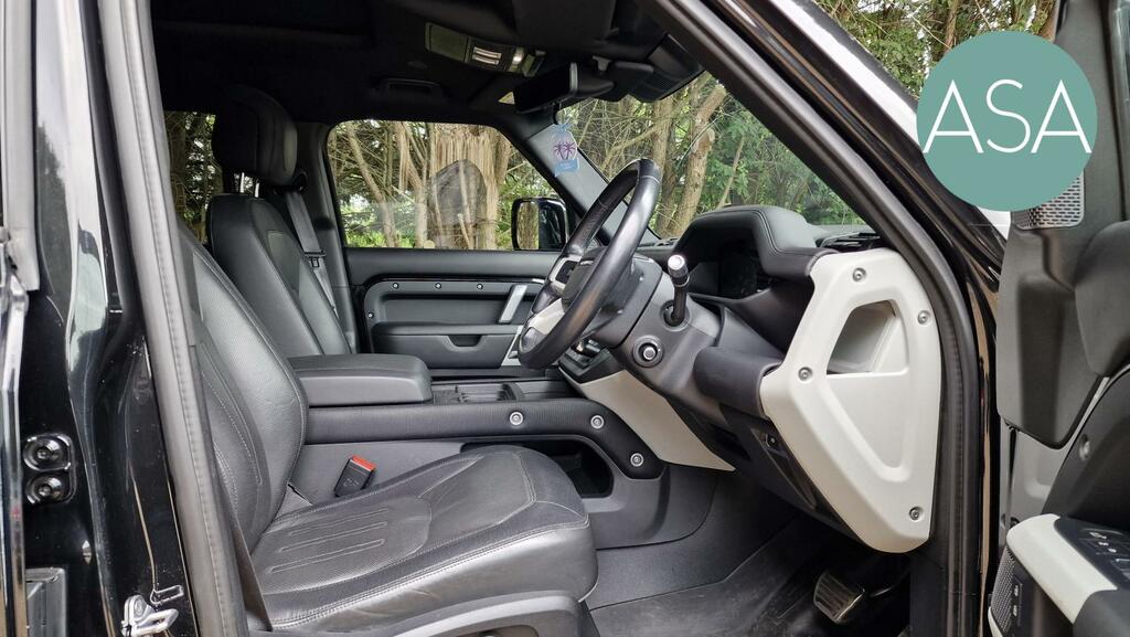 Land Rover Defender 110 4X4 3.0 D300 Mhev X-dynamic Hse Suv Aut GJ21ULX Black #4