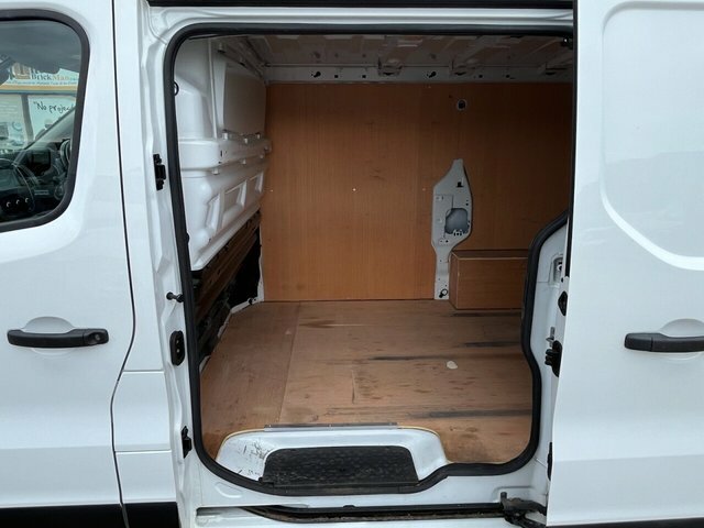 Renault Trafic Dci Energy 28 Sport YH21ZPZ White #6